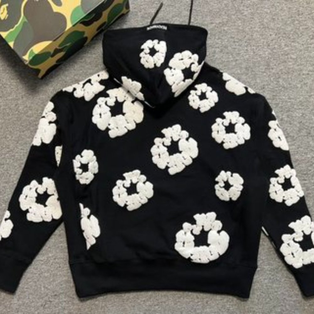 READYMADE × DENIM TEARS COTTON WREATH Foam printed hoodie. Readymade × denim tea